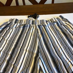 COPY - NWOT Cotton shorts